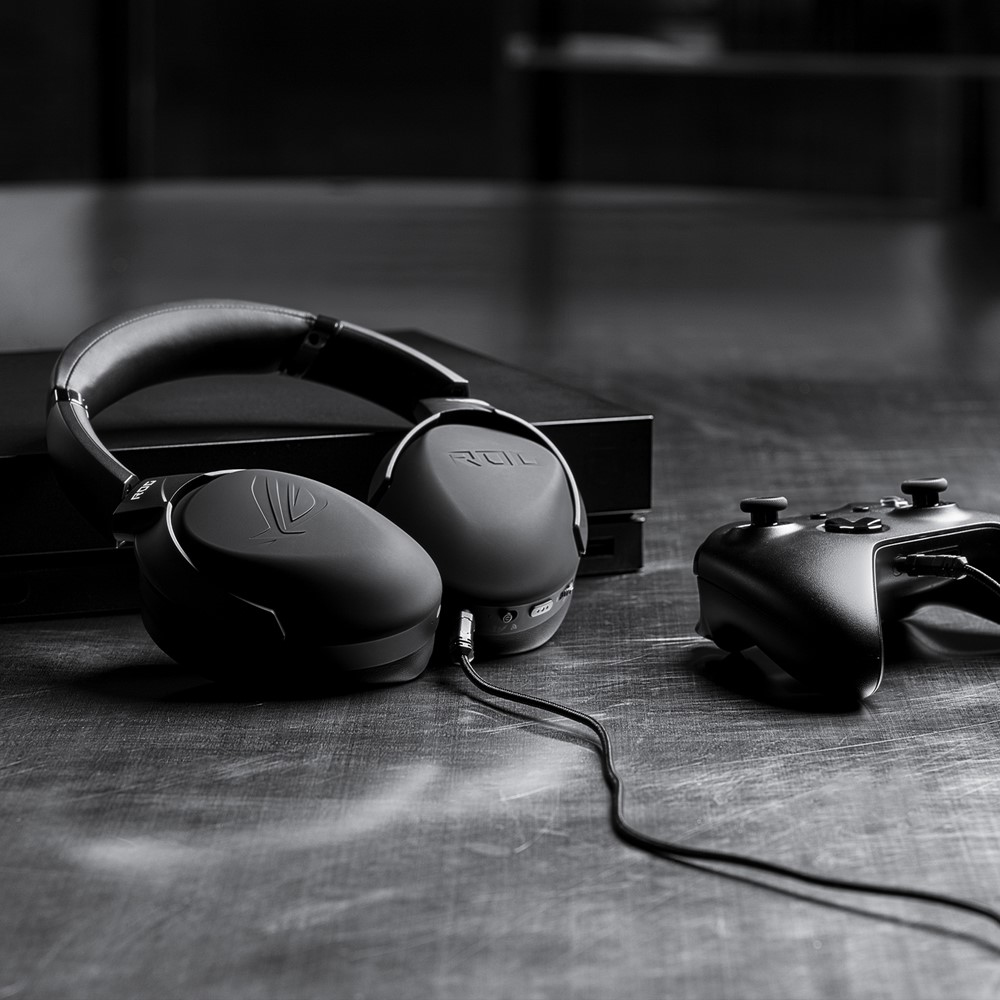 ASUS ROG Strix Go 2.4, Over-ear Headset Schwarz