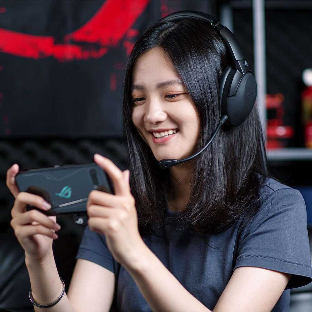 ASUS ROG Strix Go 2.4, Over-ear Headset Schwarz