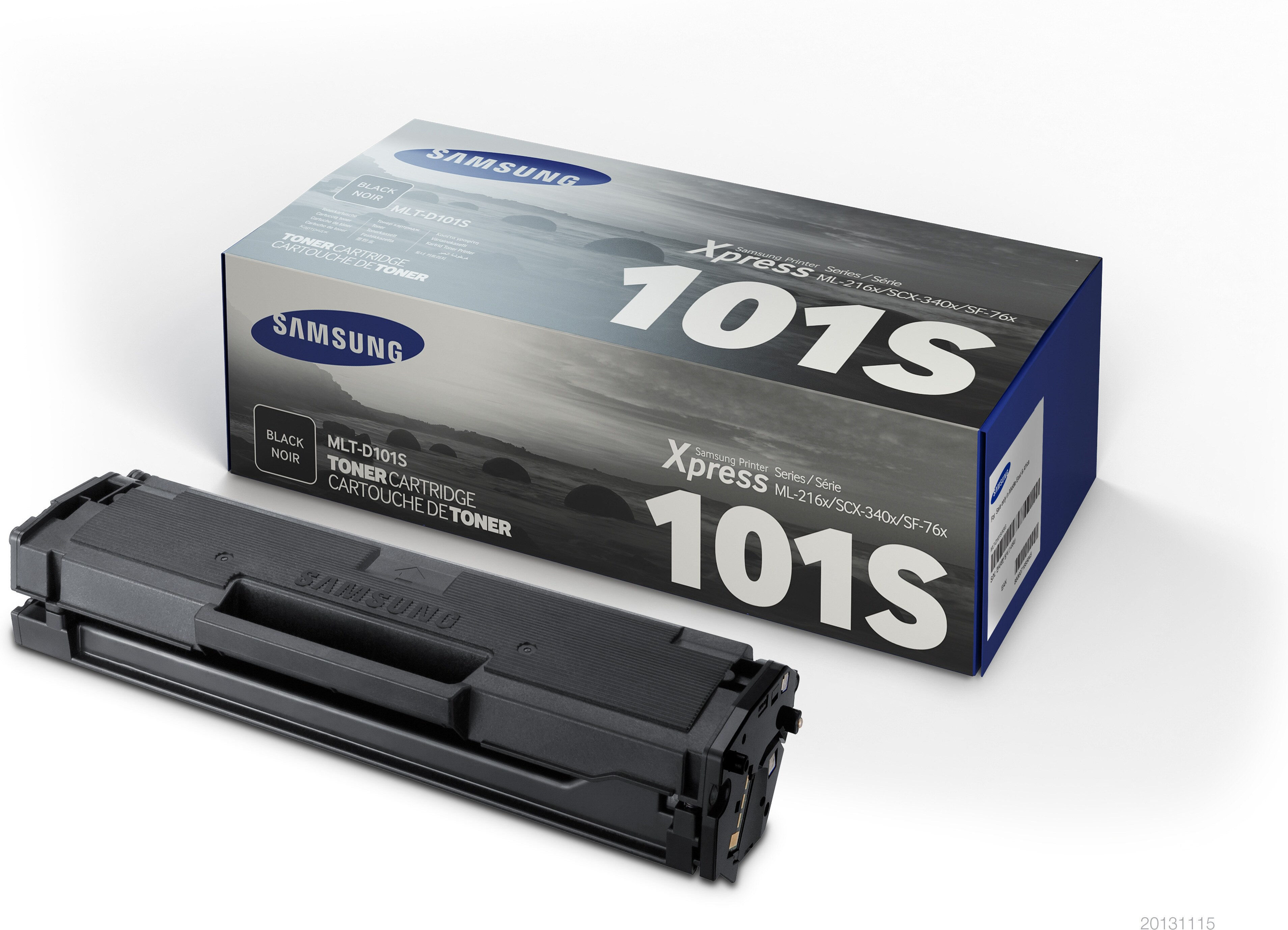 Schwarze Samsung-Tonerpatrone und ihre Box auf einer weißen Oberfläche. Auf der Box steht 'Xpress 101S'.