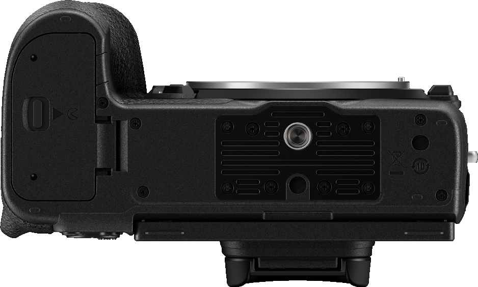 Un boîtier d'appareil photo noir. La vue latérale montre les points de connexion pour la batterie et autres accessoires.