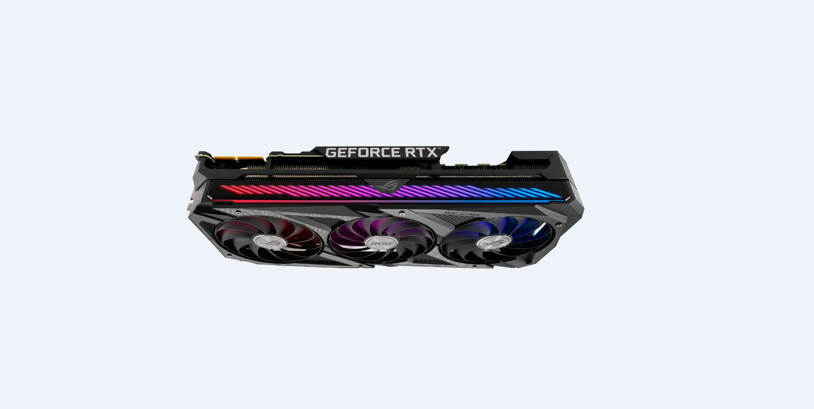 Schwarze und graue Grafikkarte mit drei Lüftern, Text 'GEFORCE RTX' oben.