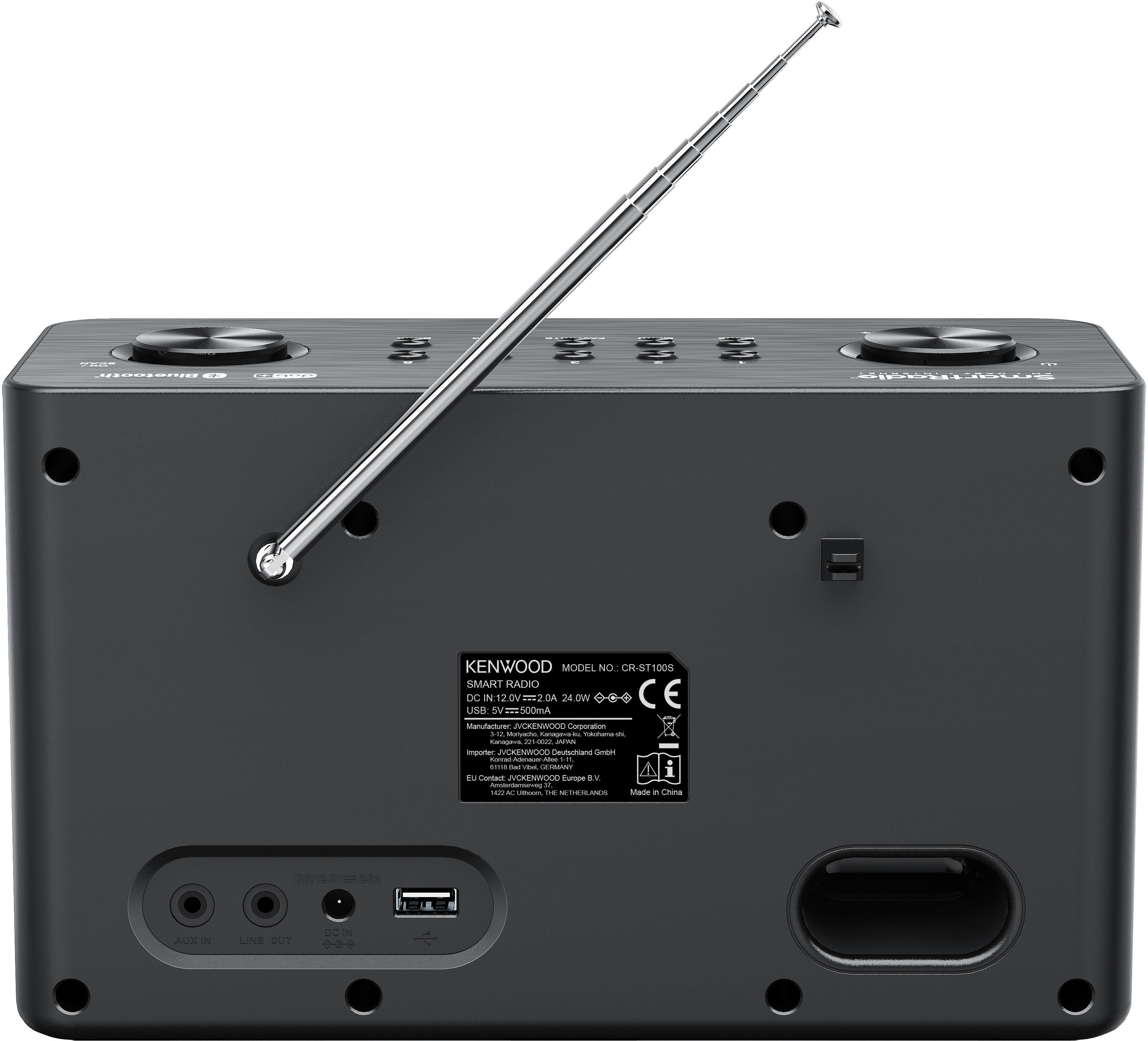 Schwarzes Retro-Radio mit silberner Antenne. Rückseite zeigt Anschlüsse und Modelldetails.