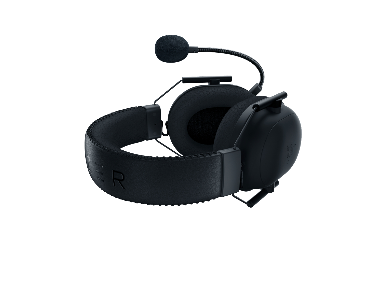 Schwarzes Razer Gaming-Headset mit Mikrofon. Schwarzer Hintergrund. Razer-Logo auf dem Bügel.