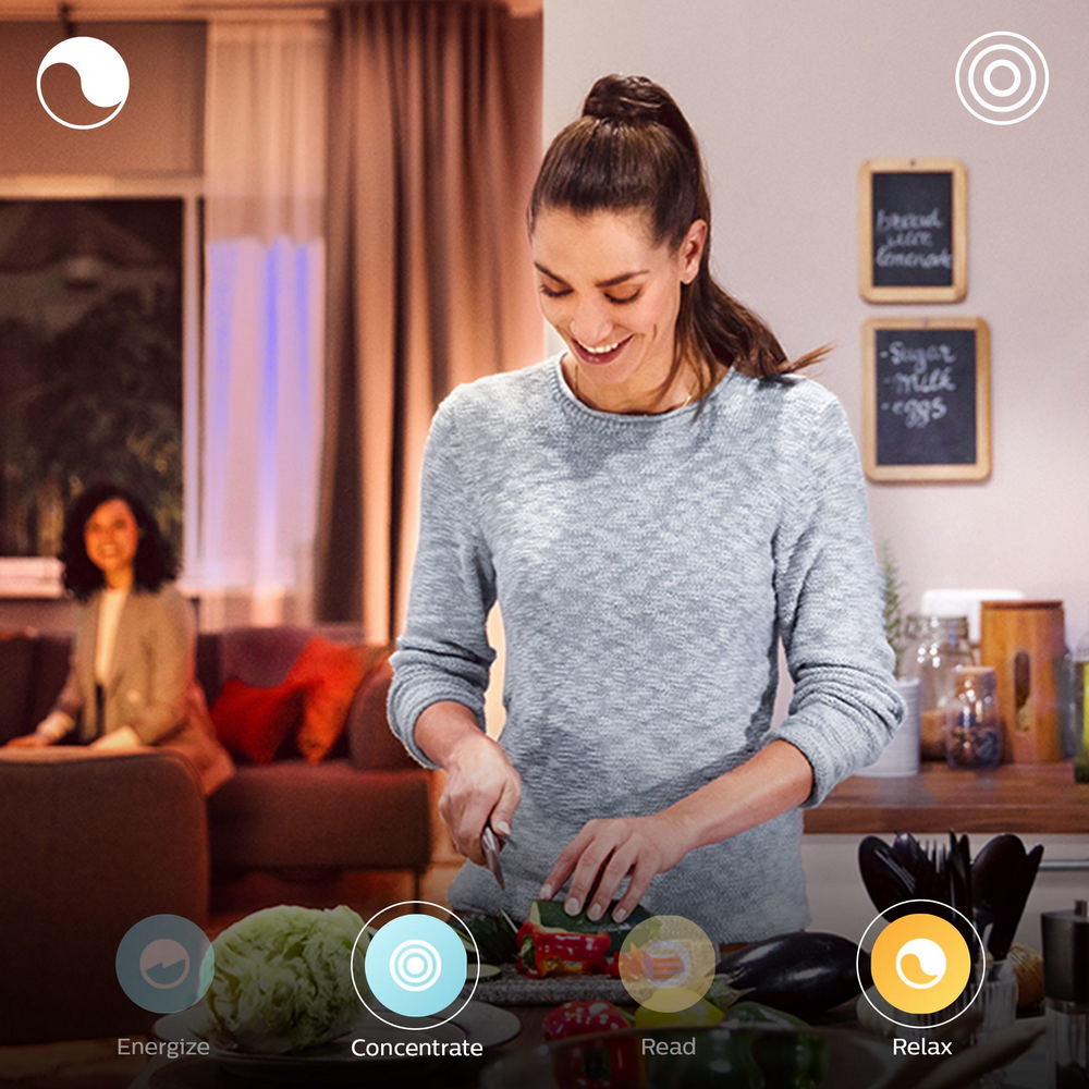 Pack 2 Bombillas inteligentes - Philips Hue White and Color Ambiance, E14, Domótica, Luz Blanca y Color