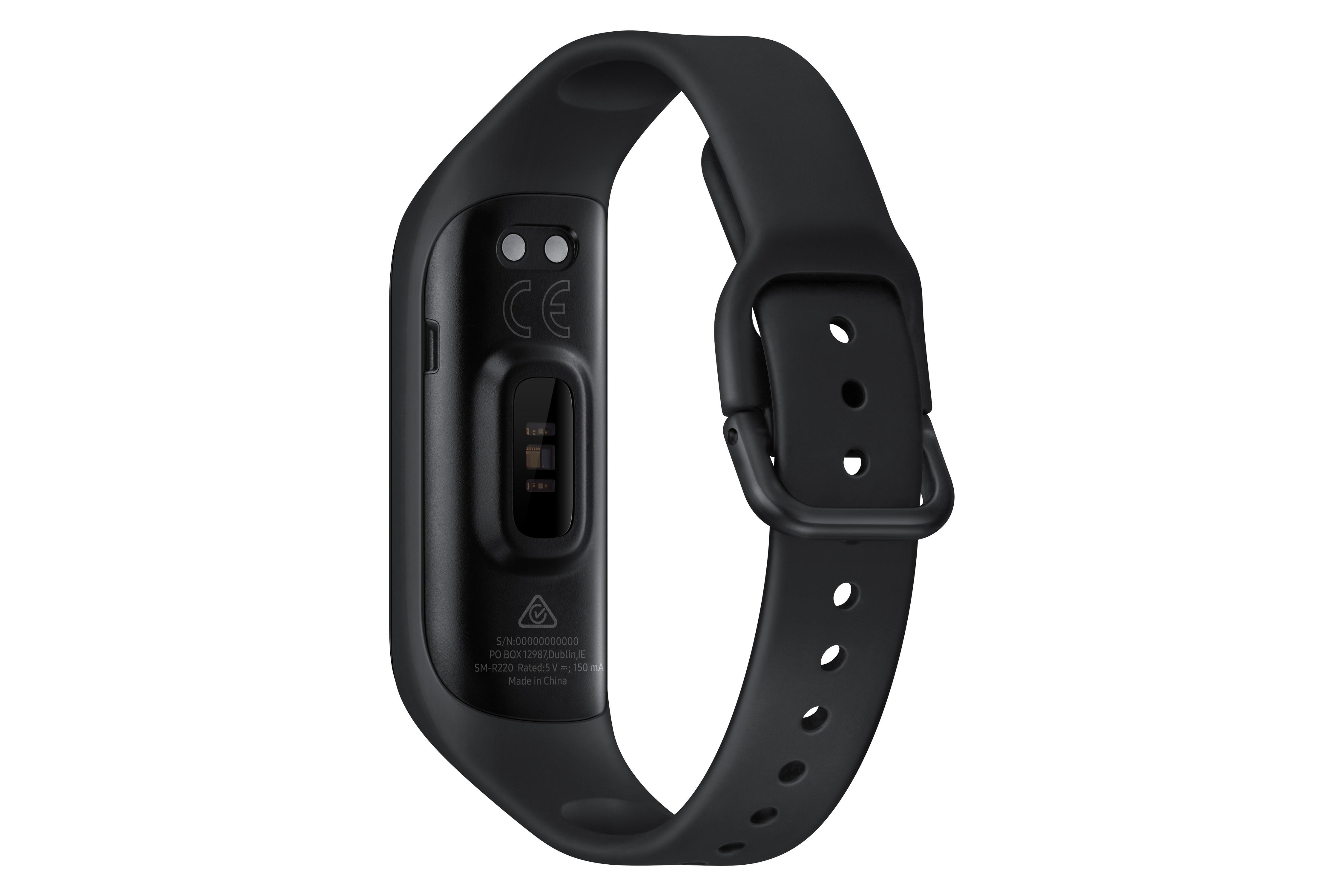Schwarzes Fitness-Tracker-Armband mit Schnalle.