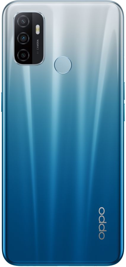 Parte trasera del smartphone con degradado azul y blanco, triple cámara y logo Oppo.
