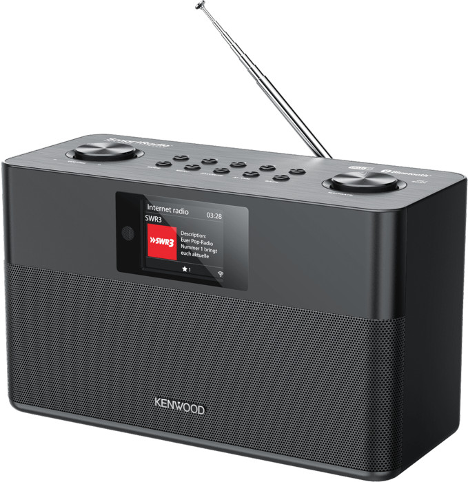 Radio Kenwood noire avec écran et antenne. L'écran affiche des informations.