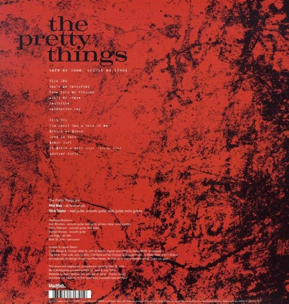 Rotes Vinyl-Cover mit schwarzem Text und rotem strukturiertem Hintergrund.