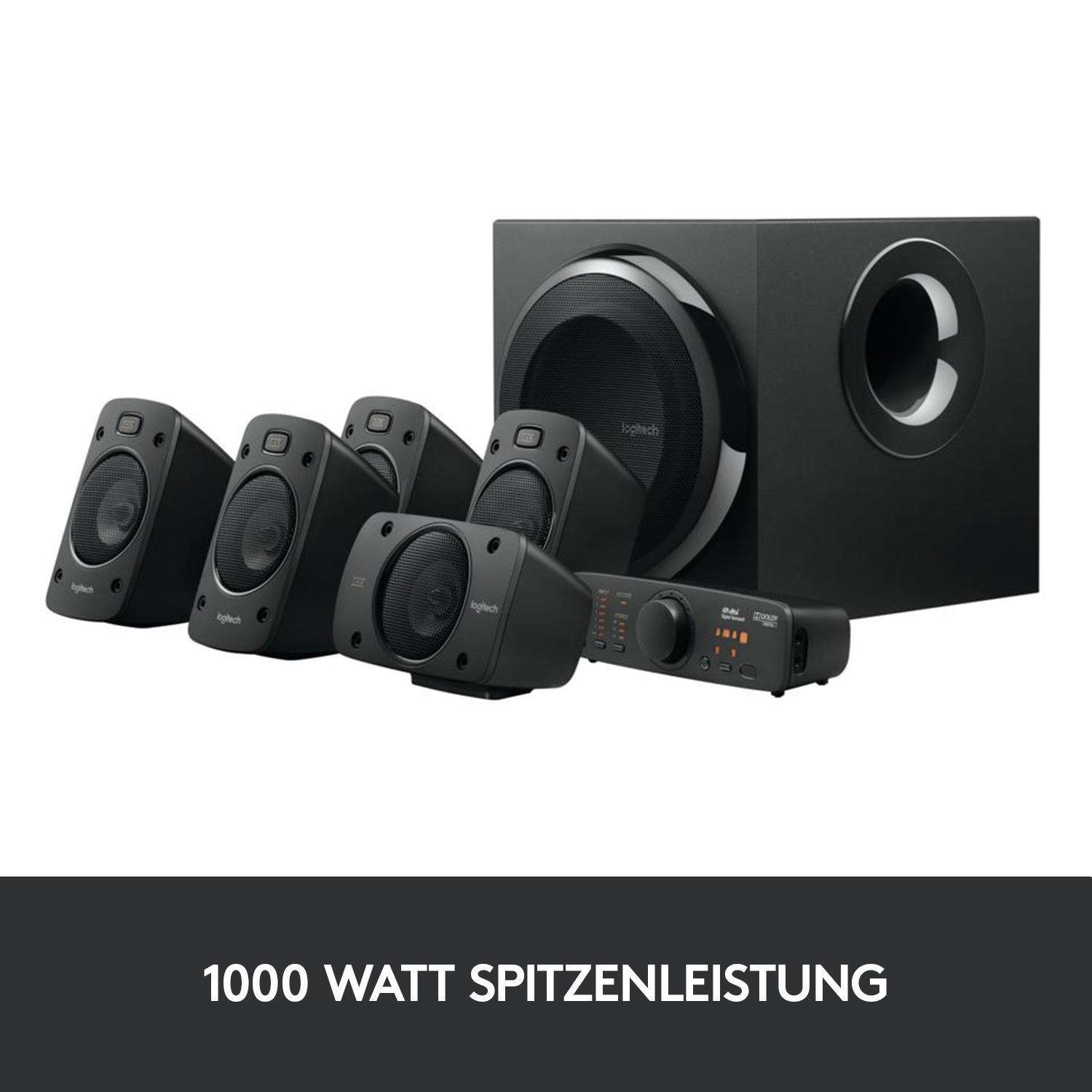 Ein schwarzes Lautsprechersystem mit Subwoofer und fünf Satellitenlautsprechern. Das System steht auf weißem Hintergrund.