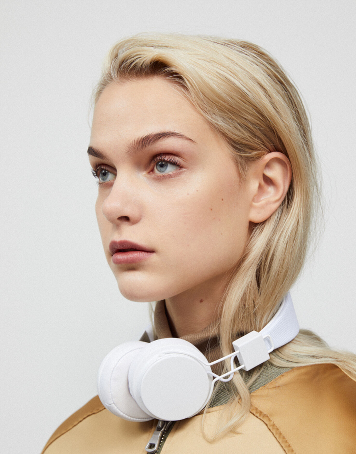 URBANEARS Plattan 2 Kablosuz Kulak Üstü Kulaklık Beyaz