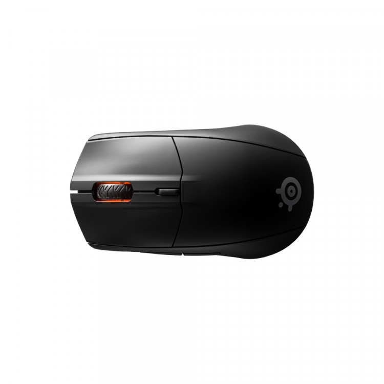 Turuncu vurgulara sahip siyah oyun faresi. SteelSeries markasıdır ve benzersiz bir şekle sahiptir.