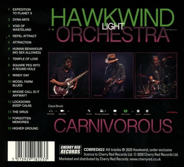 Die Rückseite einer Musik-CD mit Titelliste und Bandfotos.