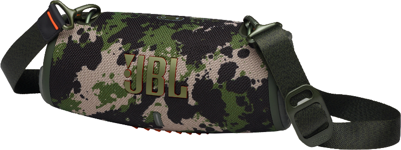 Ein JBL Xtreme 3 tragbarer Lautsprecher mit Tarnmuster, einem Gurt und grünem JBL-Logo.