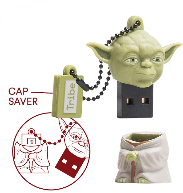 Yoda USB meghajtó zöld fejjel és fekete USB csatlakozóval, plusz egy kupakkal.