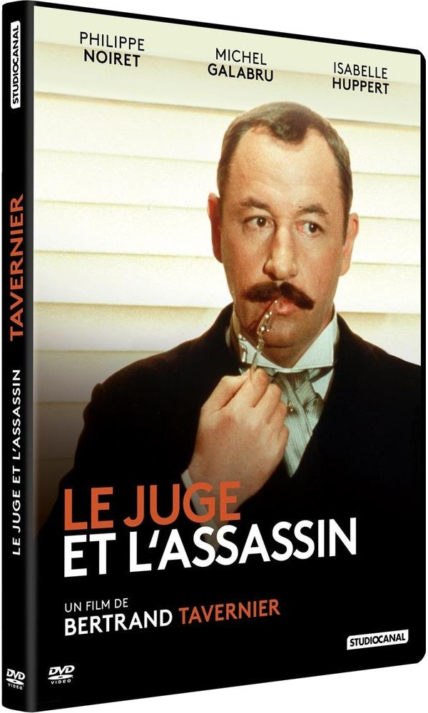 Couverture DVD, homme en costume, titre du film 'Le Juge et l'Assassin'.