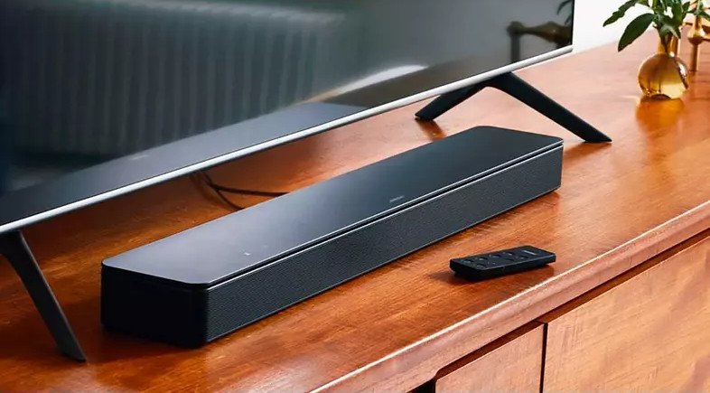 BOSE Soundbar Smart 300 (843299-2100)