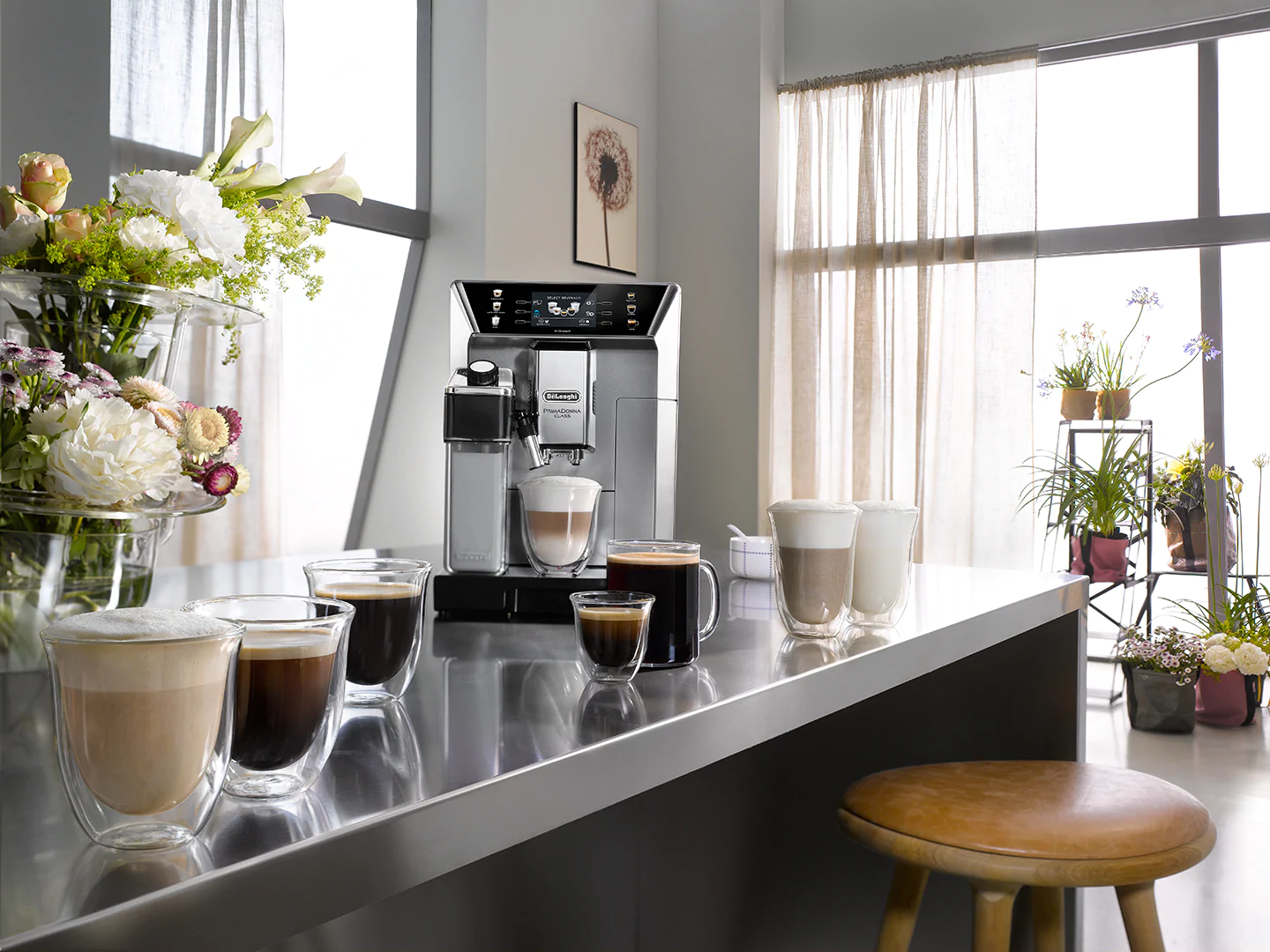 DE LONGHI  PrimaDonna Class (ECAM550.85.MS) - Volautomatische espressomachine - Zilver