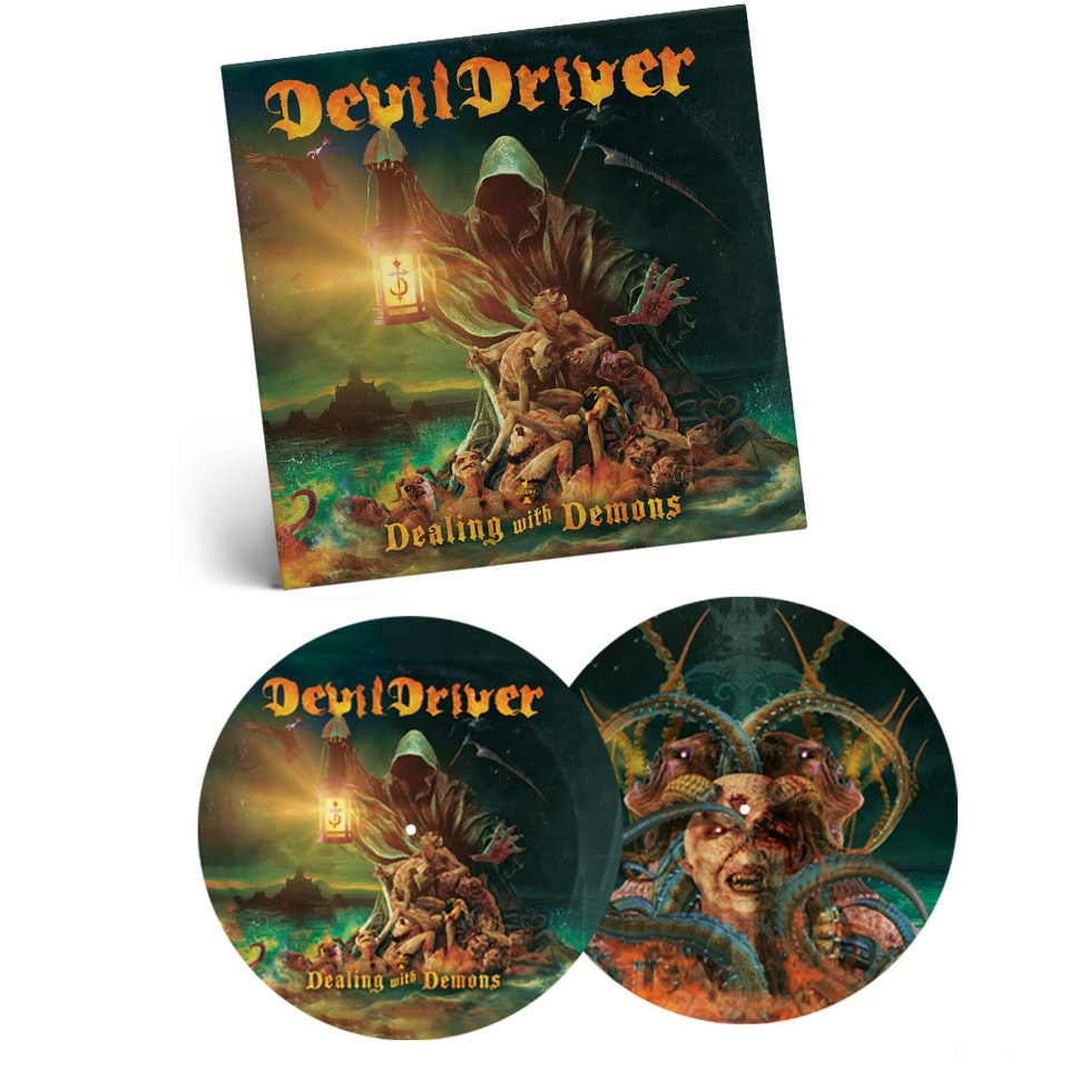 DevilDriver Dealing with Demons zenei album borítója és két sötét hangulatú képes lemez.