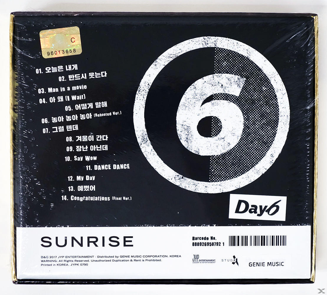Egy Day6 album hátulja, a számok listájával, az album nevével és a vonalkóddal.