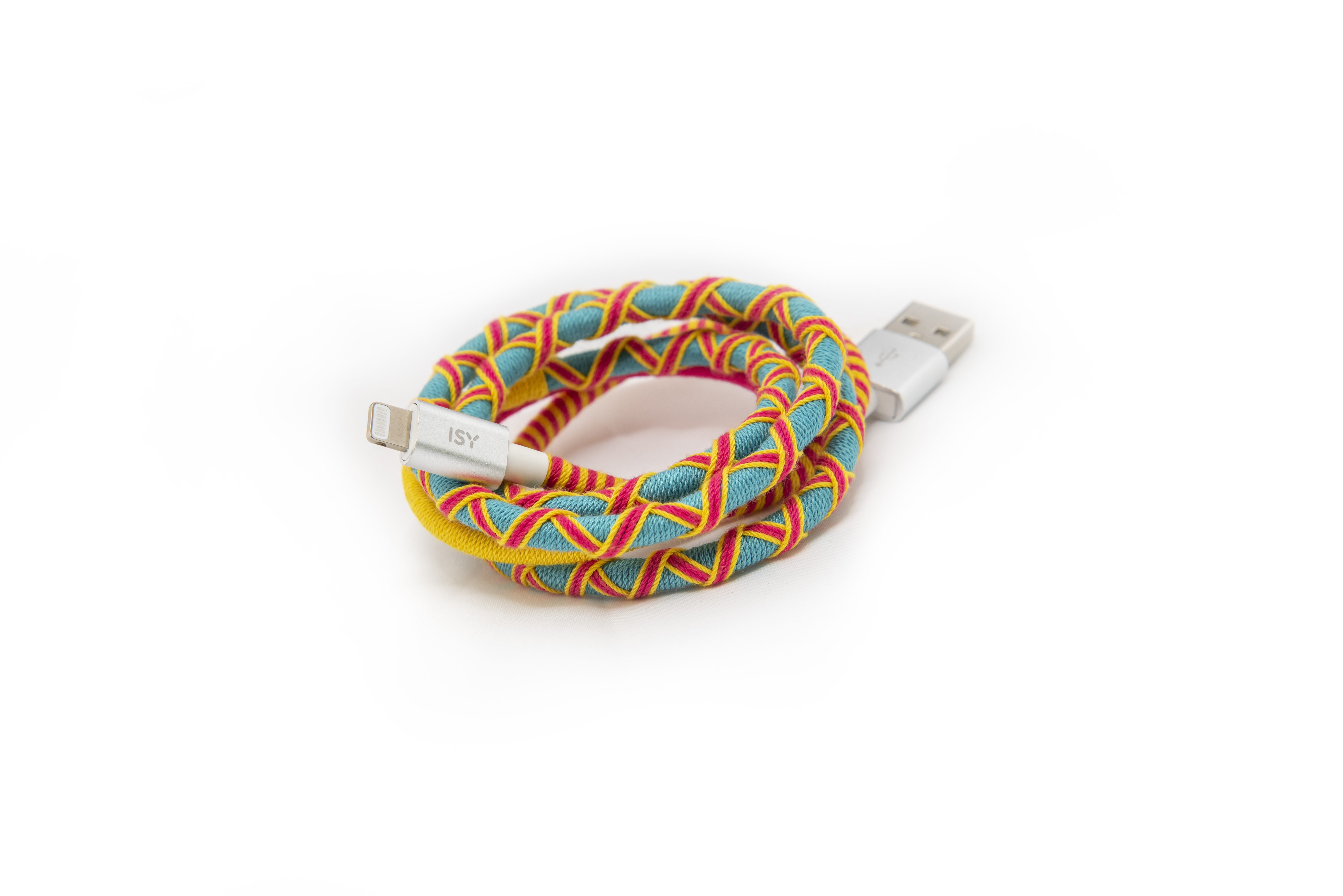 Ein farbenfrohes USB-Ladekabel. Es ist mit einem türkis, rosa und gelben Muster gewickelt.