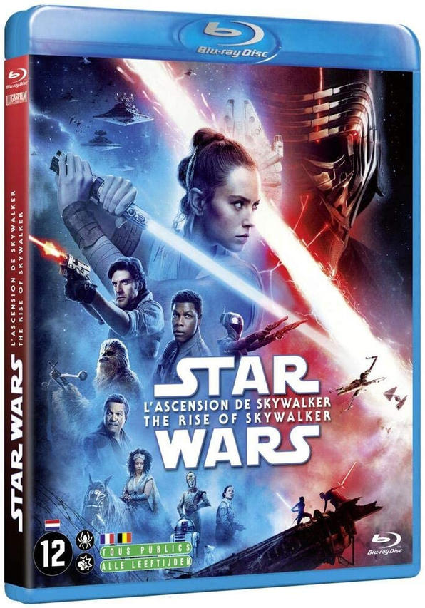 Blu-ray disc case with movie poster, featuring Star Wars characters.