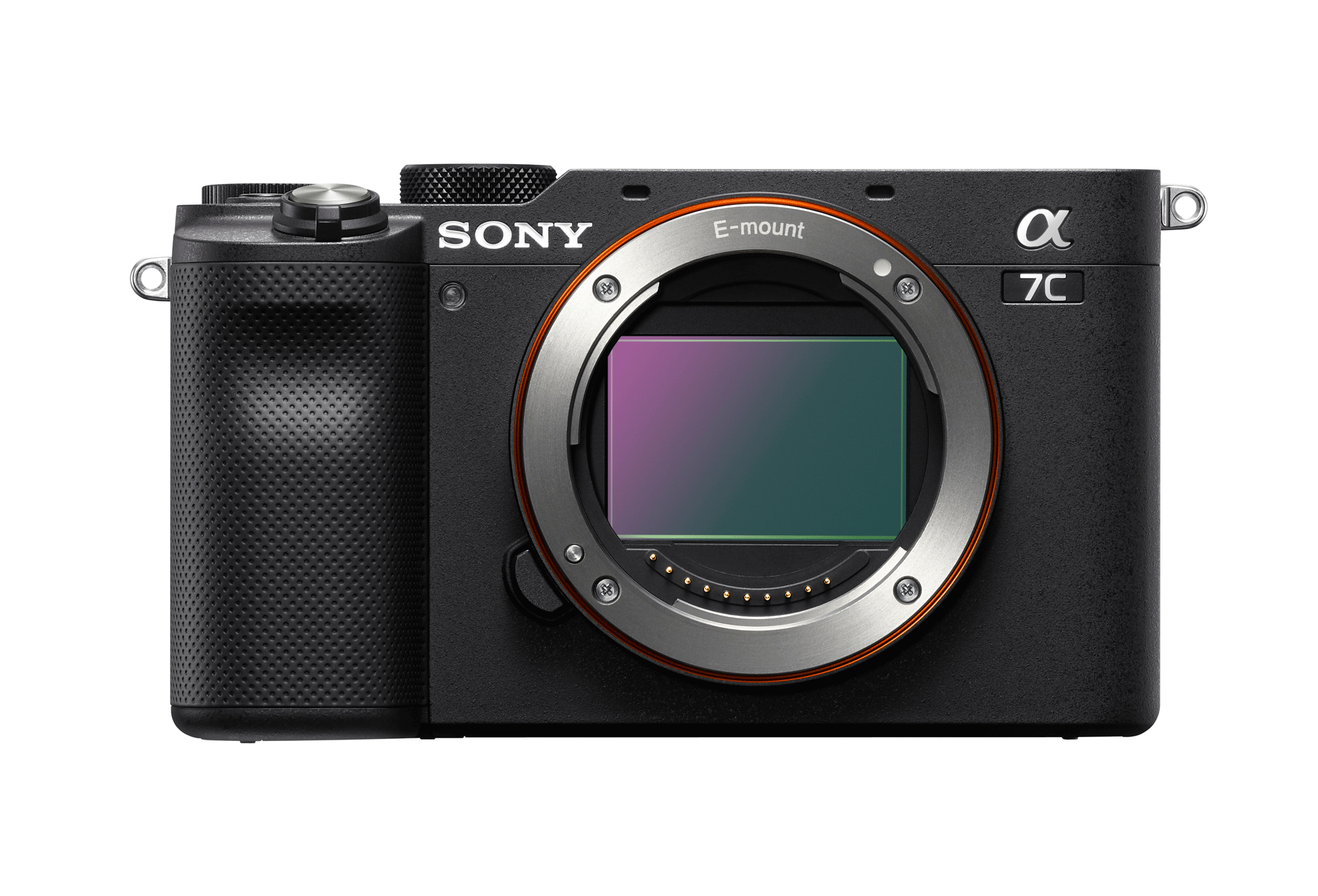 Een zwarte Sony Alpha 7C camera op een witte achtergrond, vooraanzicht.