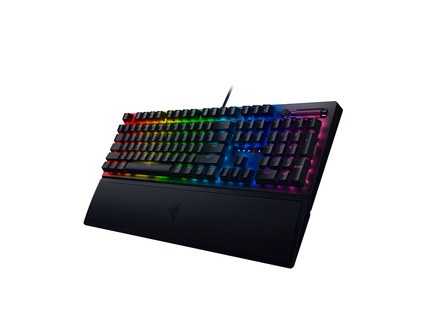 Schwarze Razer-Tastatur mit Regenbogen-LED-Hintergrundbeleuchtung. Mit Handballenauflage. Kabel erstreckt sich von oben rechts.
