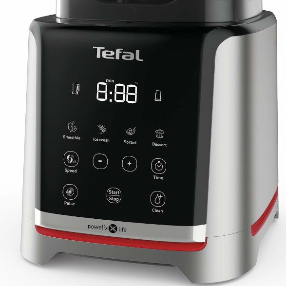 Közelkép egy Tefal turmixgépről, digitális kijelzővel, amely az időt mutatja.