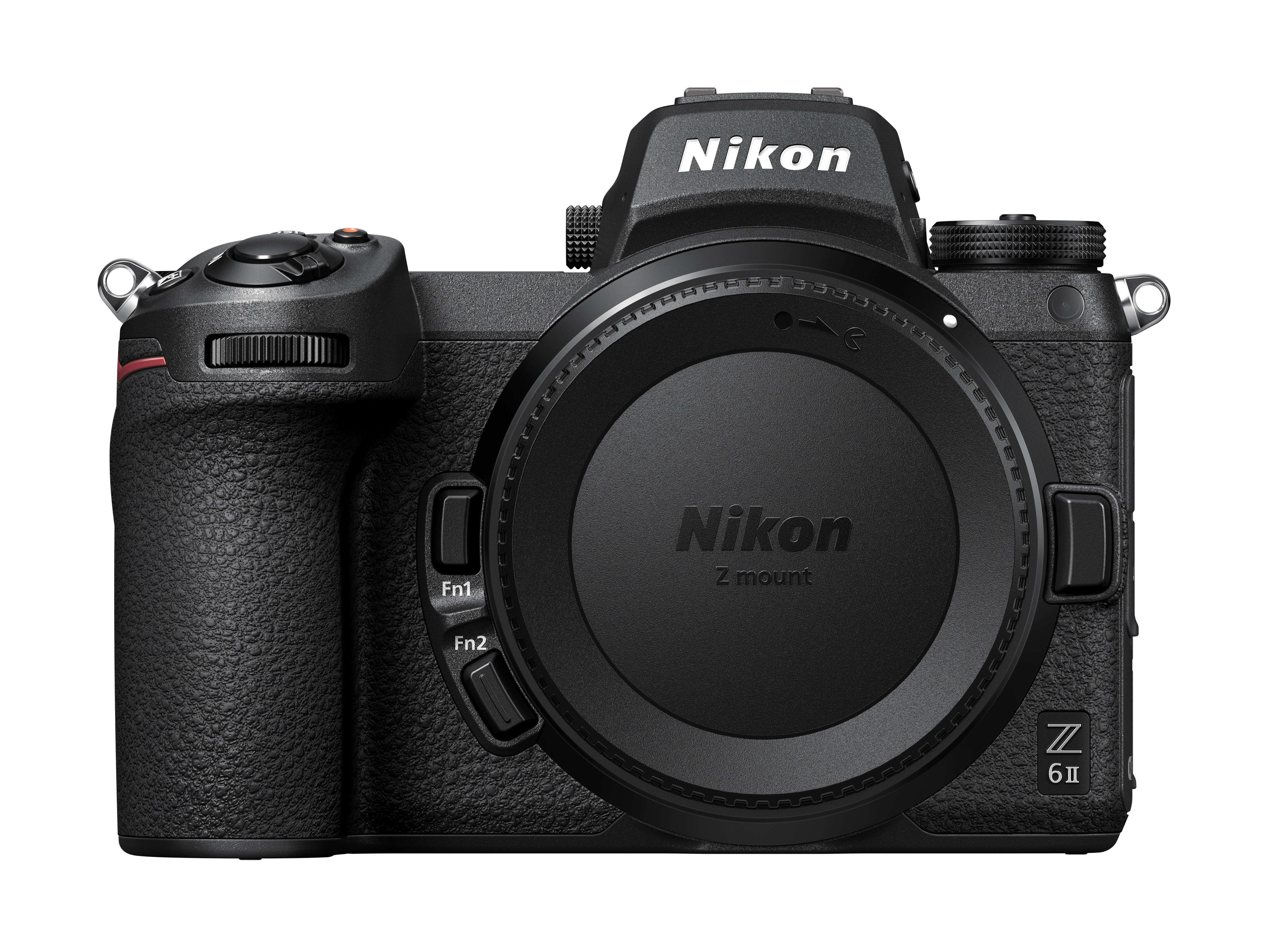 Eine schwarze Nikon Z 6II Kamera von vorne, mit Objektivdeckel und Nikon-Logo.