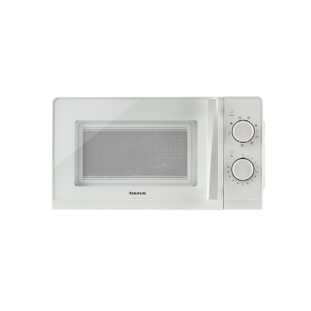 Un horno microondas Taurus blanco sobre un fondo blanco. Tiene una puerta de cristal y mandos giratorios.