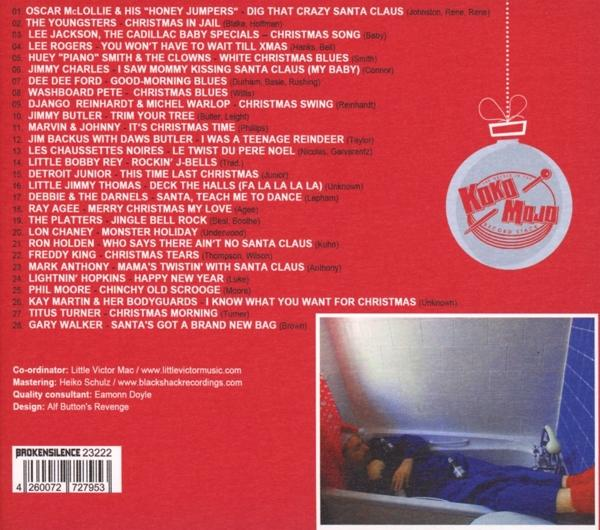 Dossier d'un CD de musique de Noël avec un design festif.
