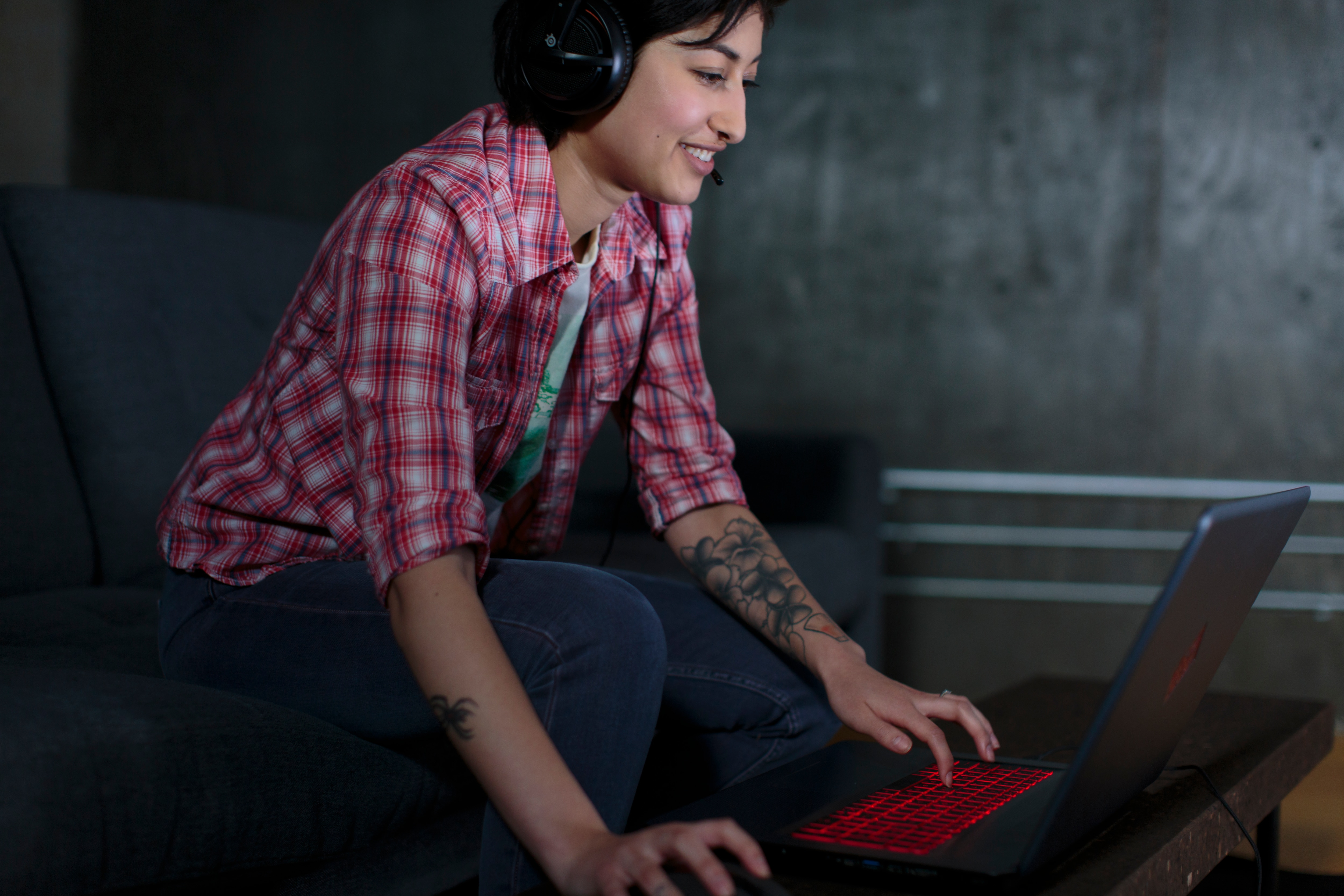 HP Gaming Notebook Omen 17-w084ng (Y0V85EA#ABD) Gaming-Notebook, 17,3 Zoll, Intel® Core™ i7-6700HQ Prozessor
(6M Cache, bis zu 3.50 GHz), 16 GB, 512 GB SSD