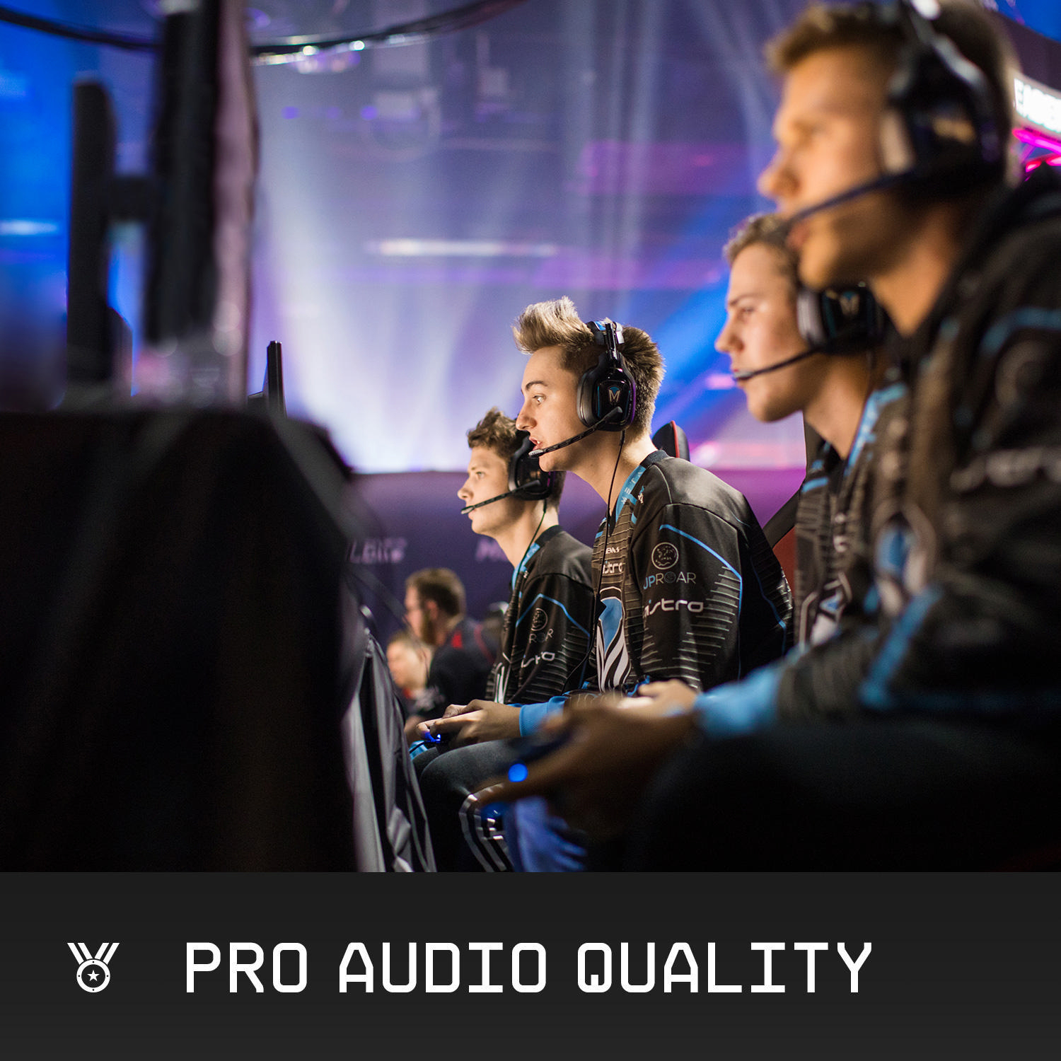 ASTRO GAMING A40 TR X-Edition , Over-ear Gaming Headset Rot/Blau