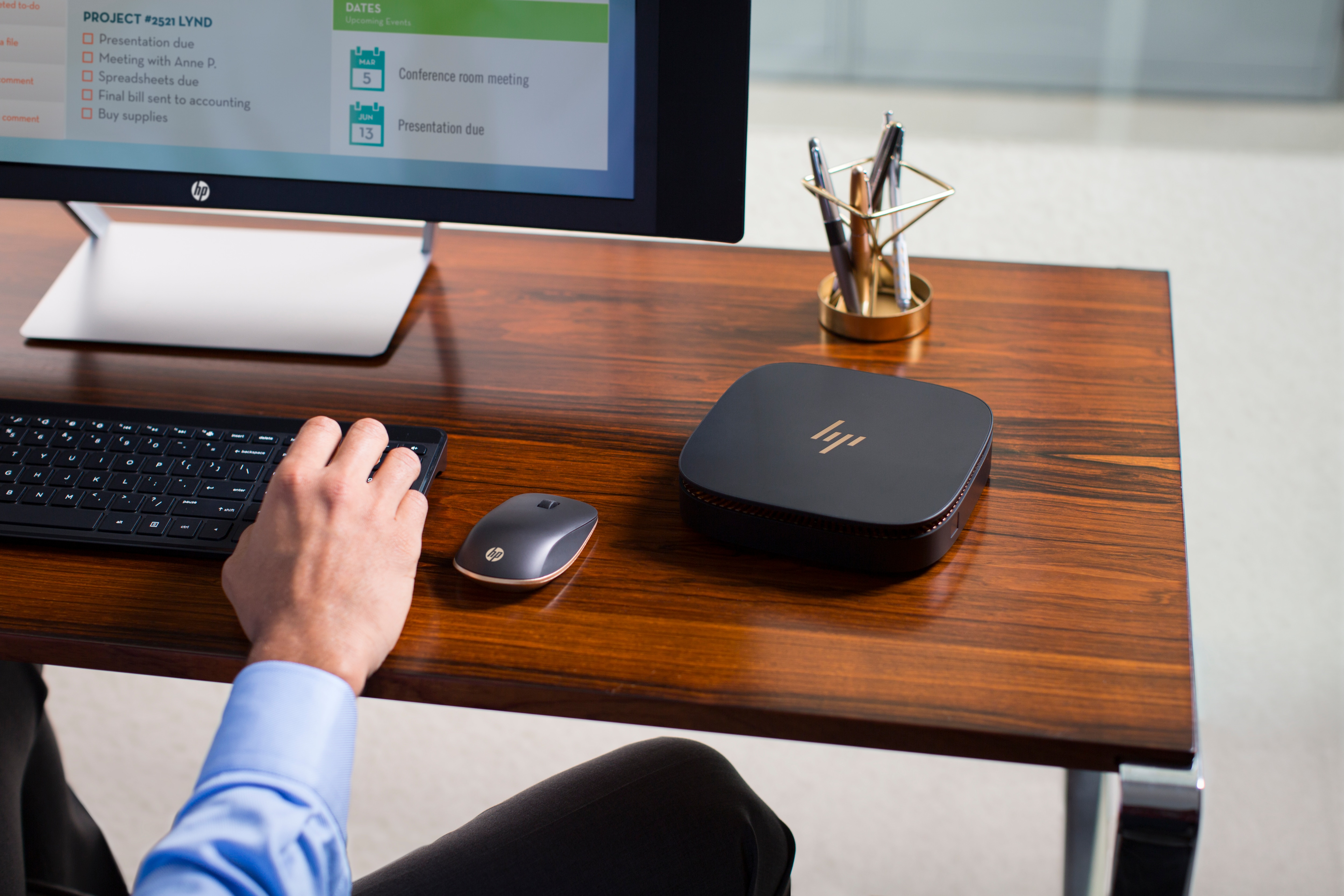 HP - B2B Elite Slice - Intel® Core™ i5 i5-7500T - 8 GB - 256 GB