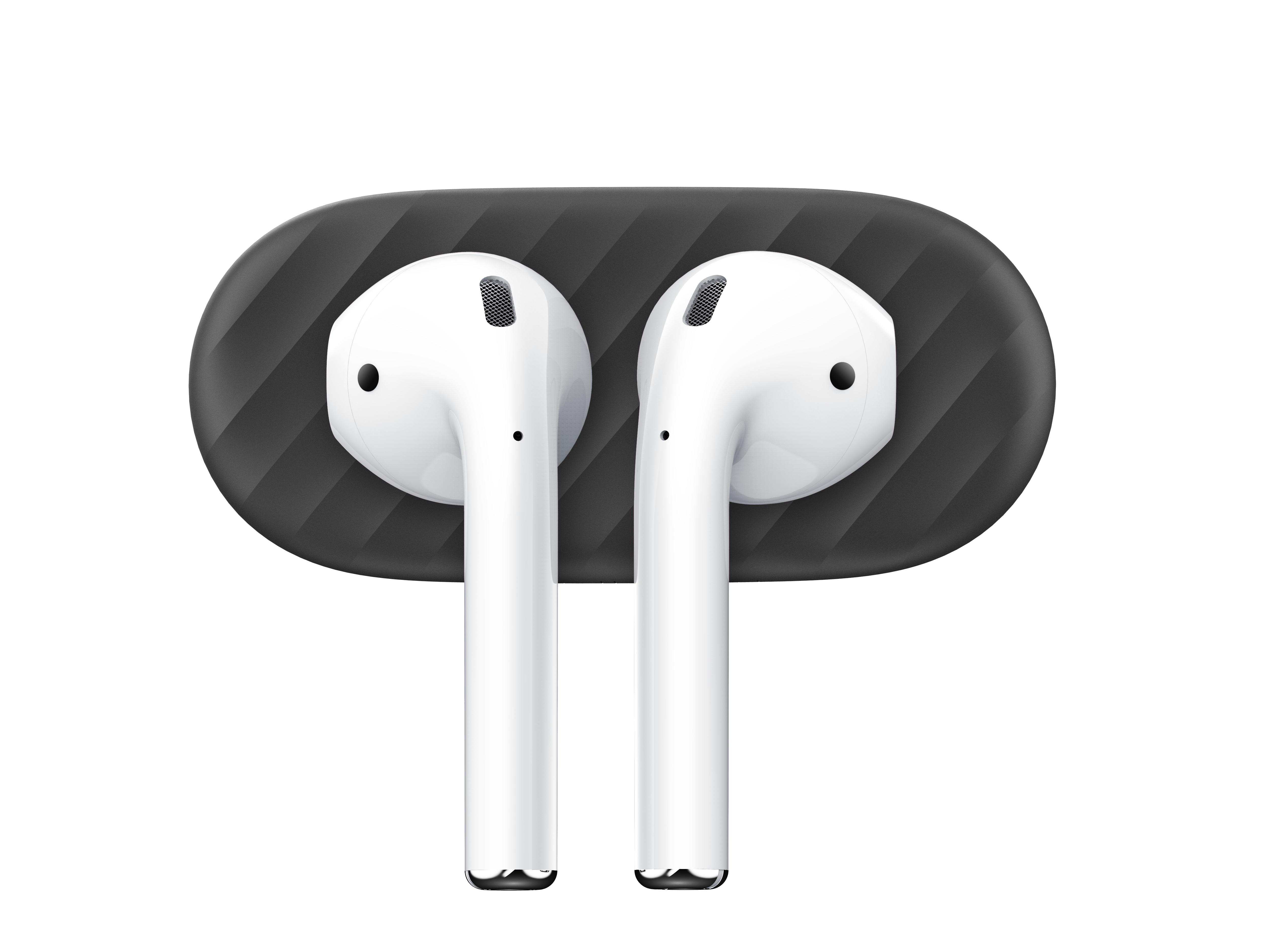 Zwei weiße AirPods mit einer schwarzen, strukturierten Ladehülle. Das Etui liegt auf weißem Hintergrund.