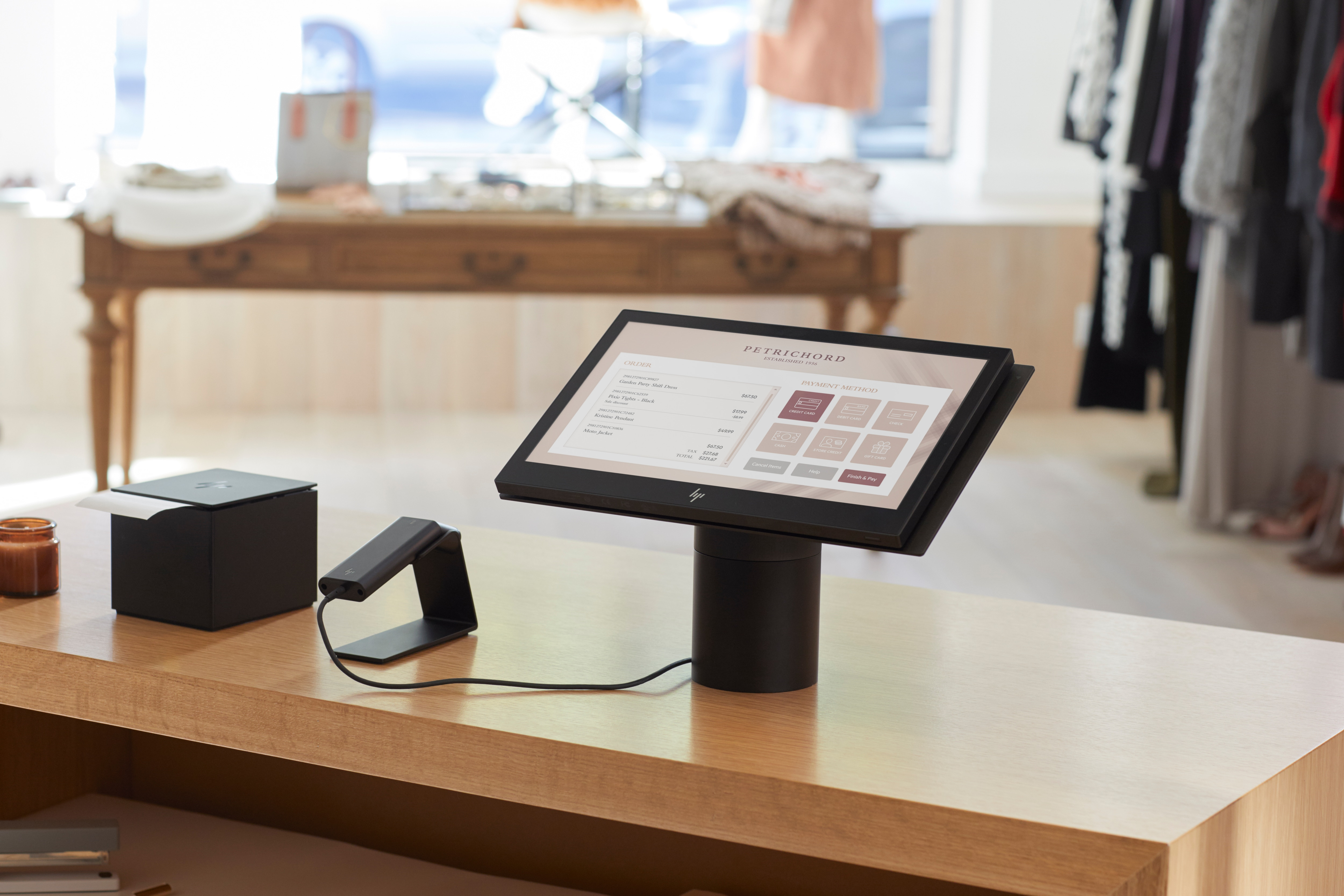 HP - B2B ElitePOS G1 Retail-System, Modell 141 - Celeron® 3965U - 4 GB - 128 GB