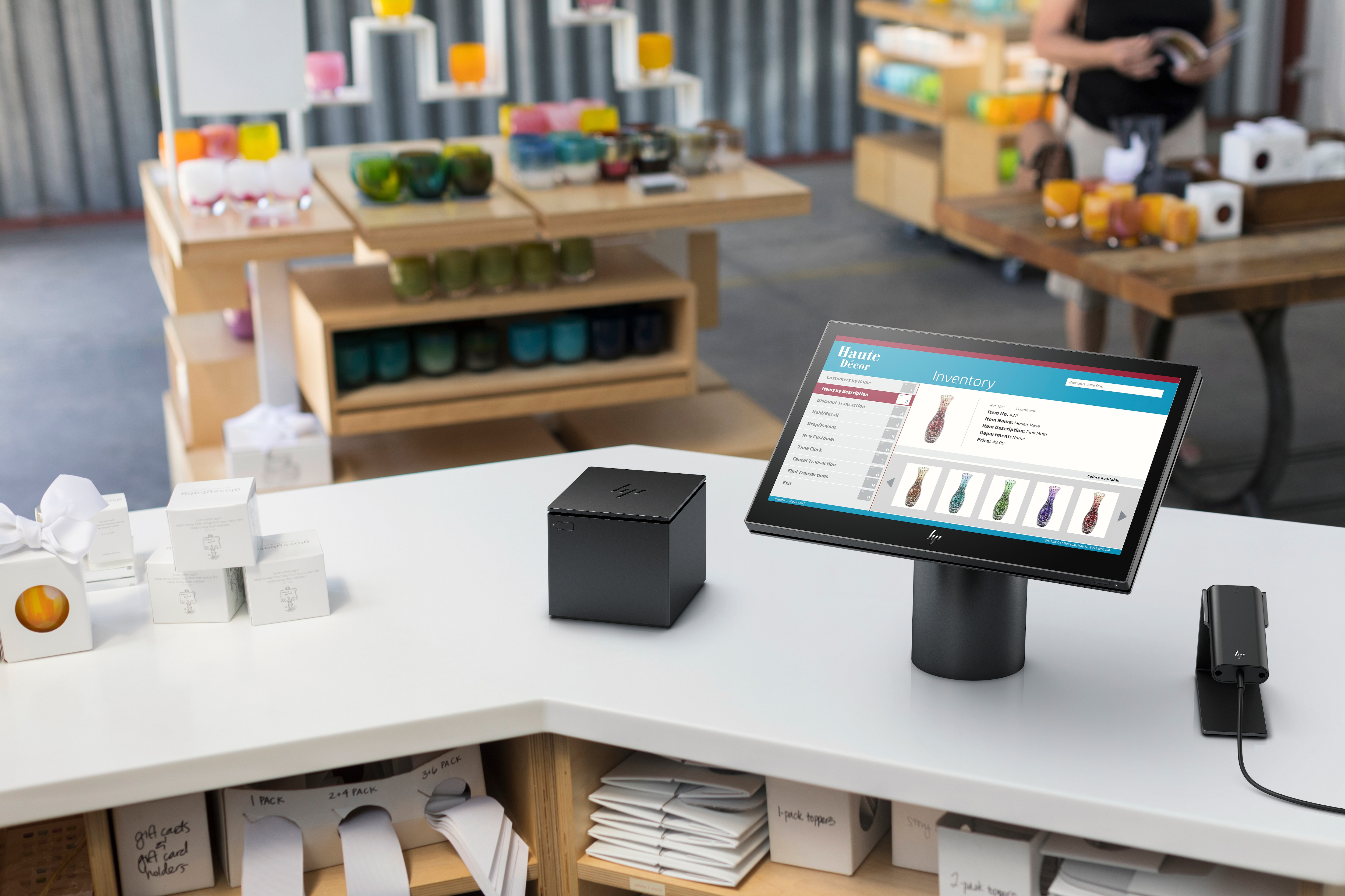 HP - B2B ElitePOS G1 Retail-System, Modell 141 - Celeron® 3965U - 4 GB - 128 GB