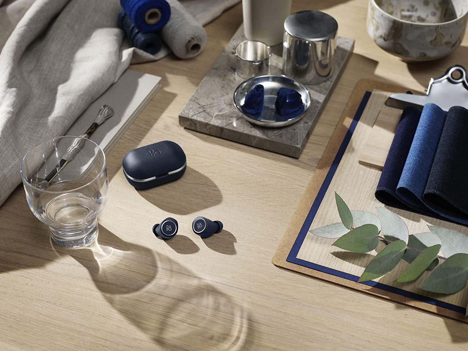 BANG&OLUFSEN E8 2.0, In-ear Kopfhörer Bluetooth Indigoblue
