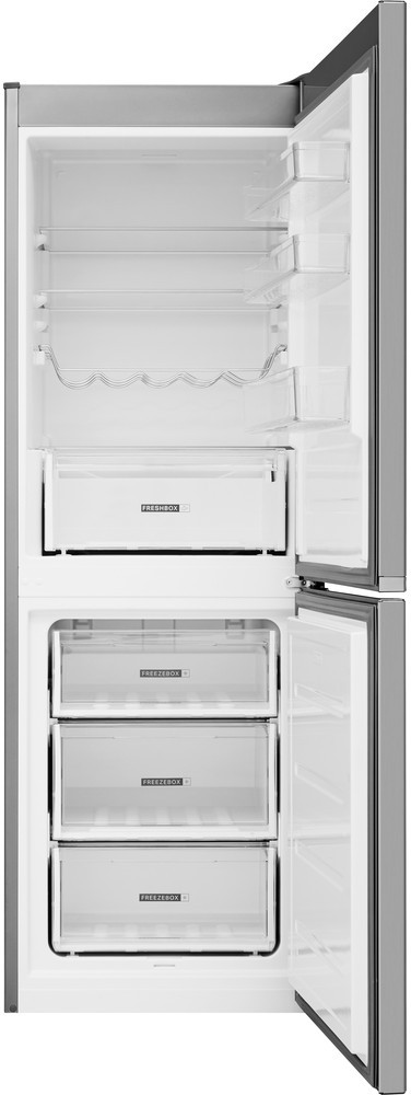 Open roestvrijstalen koelkast met planken en lades. Freshbox- en Freezebox-labels zichtbaar.