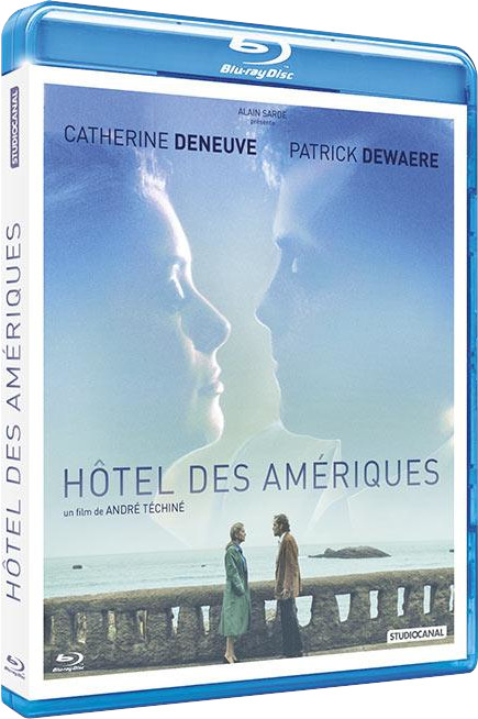 Couverture de film Blu-ray avec une femme et un homme qui se regardent.