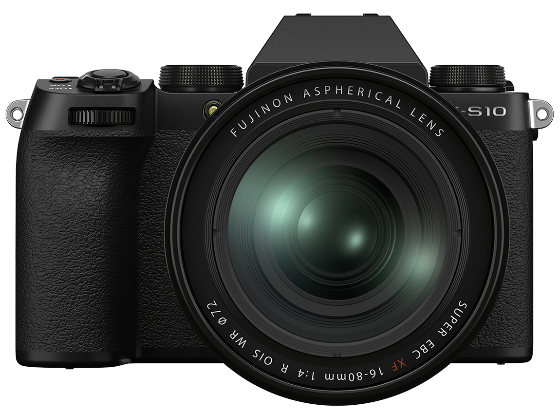 Zwarte digitale camera met een grote lens. De lens heeft tekst.
