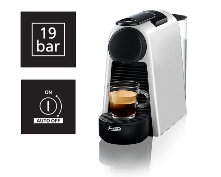 Silberne Espressomaschine mit einer Tasse Kaffee. Symbole zeigen 19 bar Druck und Auto-Off.
