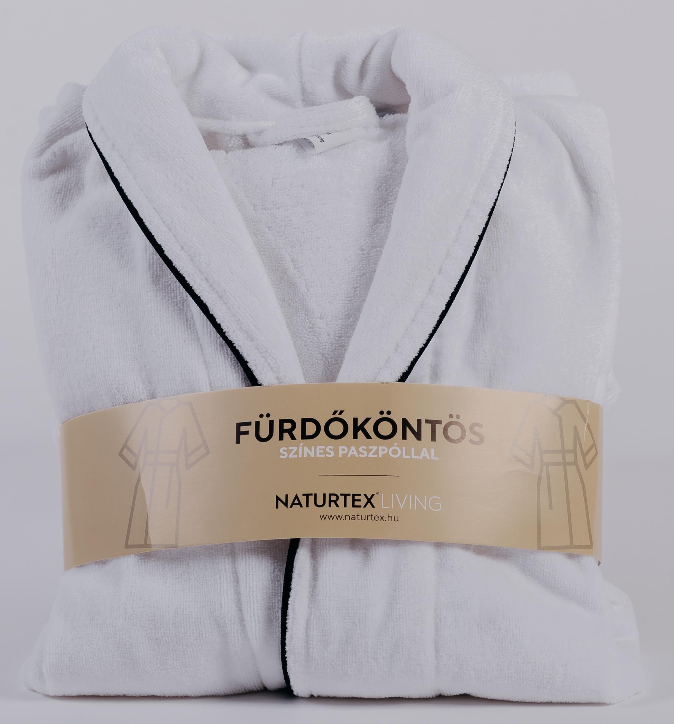 NATURTEX Pamut (velúr) köntös fekete színű paszpollal, L-es méret