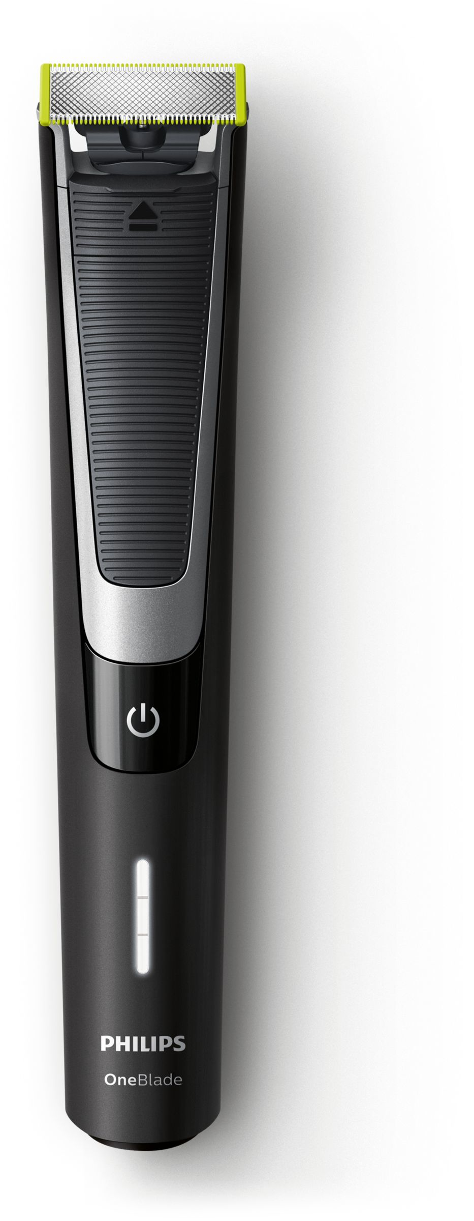 Afeitadora eléctrica Philips OneBlade negra. El botón de encendido está iluminado, fondo blanco.