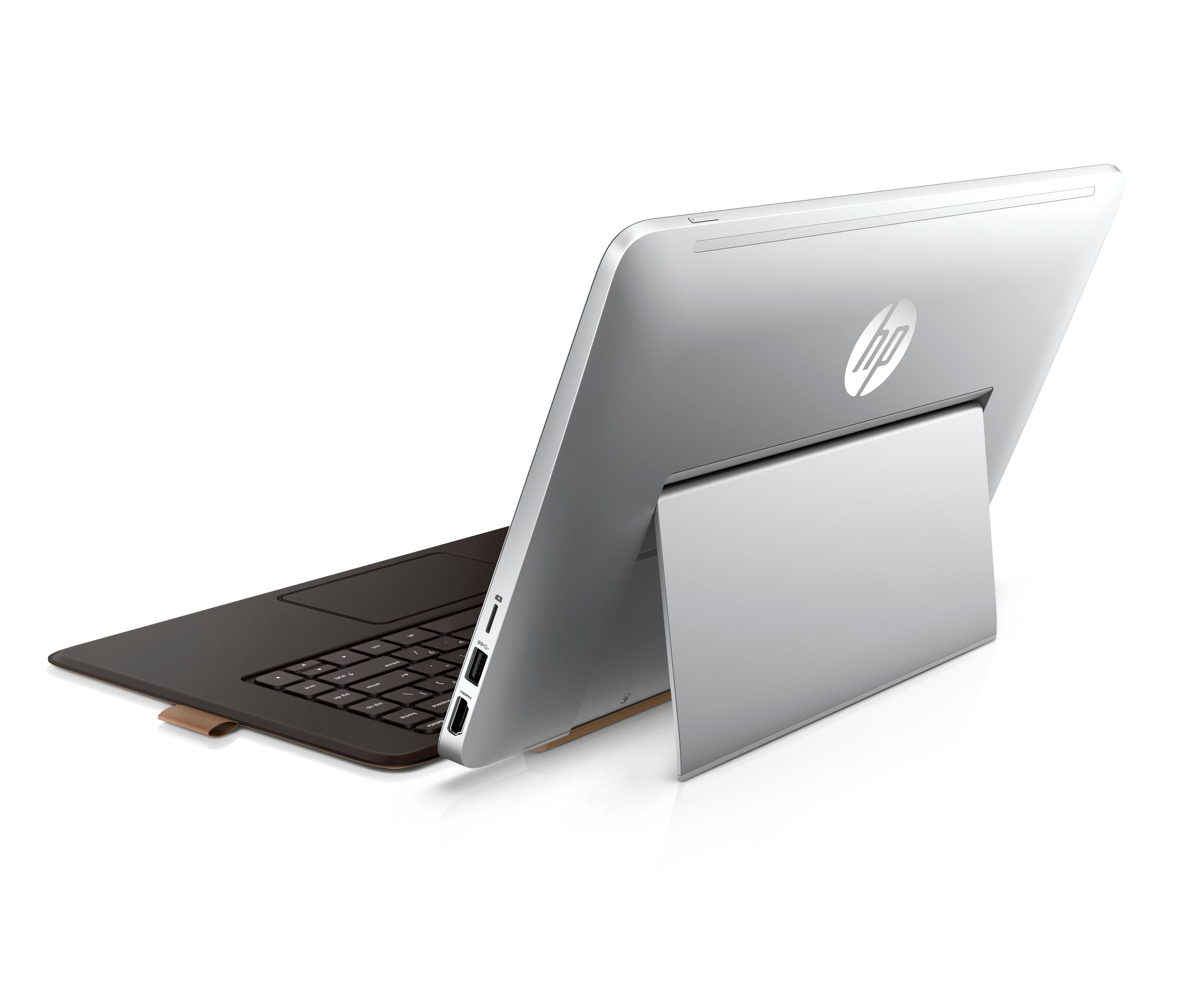 HP-All-in-One-Computer in Silber mit Ständer, angeschlossener schwarzer Tastatur und sichtbaren Anschlüssen.