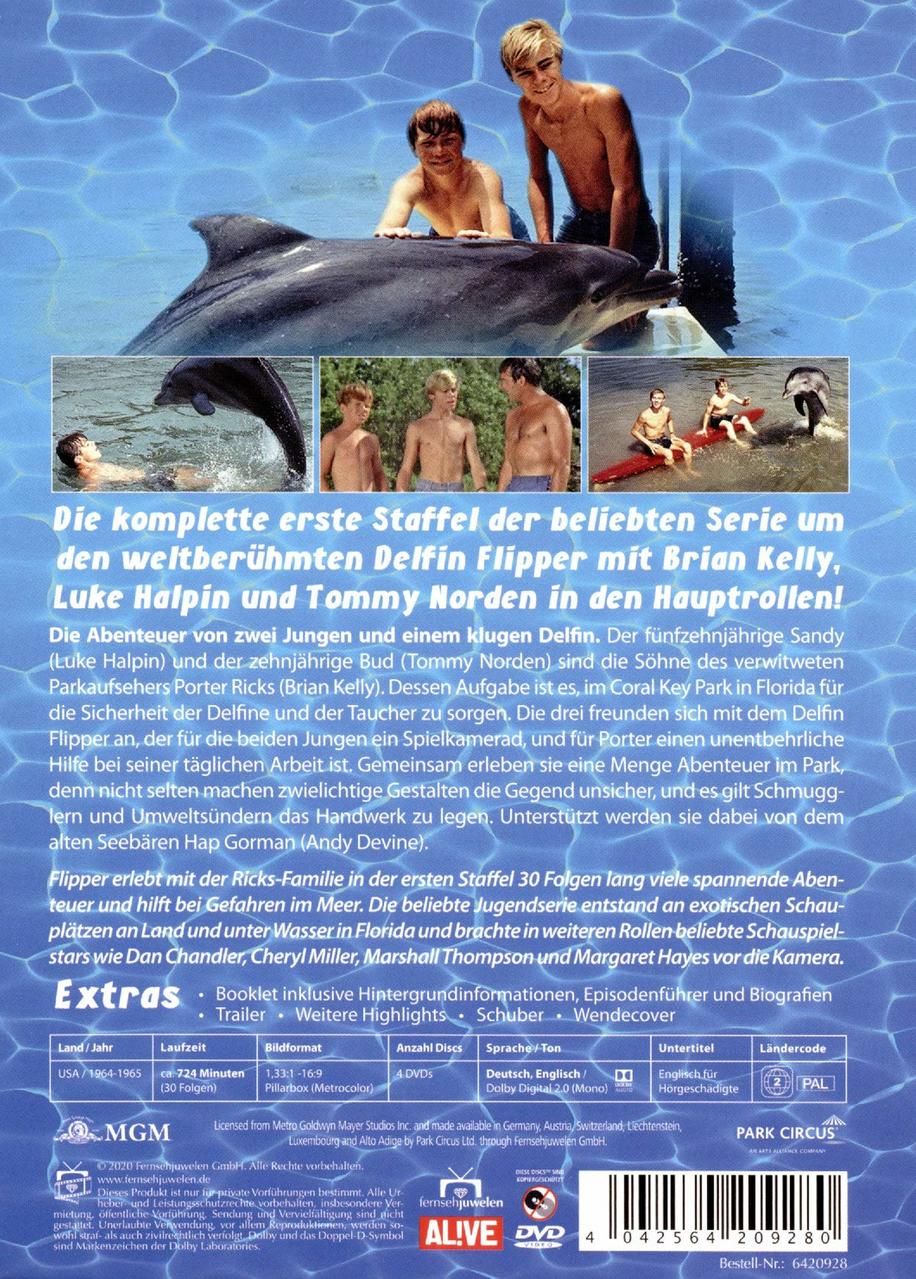 DVD-Cover: drei junge Männer mit einem Delfin und andere Bilder aus der Fernsehserie Flipper.