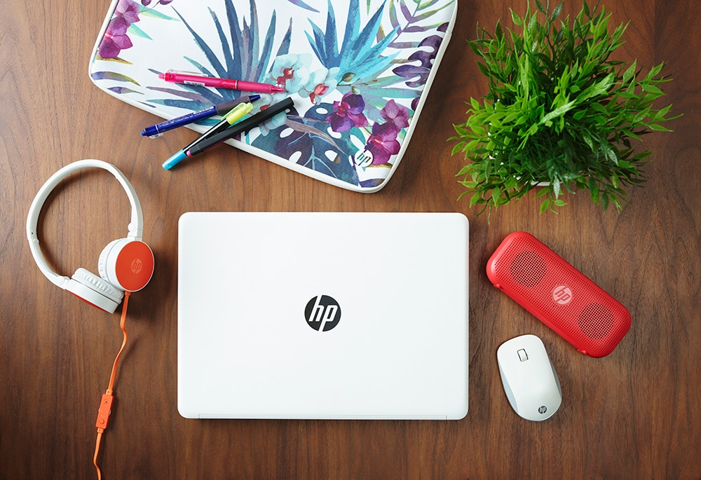 HP 14-BP030NG - 14 Zoll - Intel® Celeron® N3060 - 4 GB - 64 GB - Intel® HD 400 - Windows 10 Home (64 Bit)