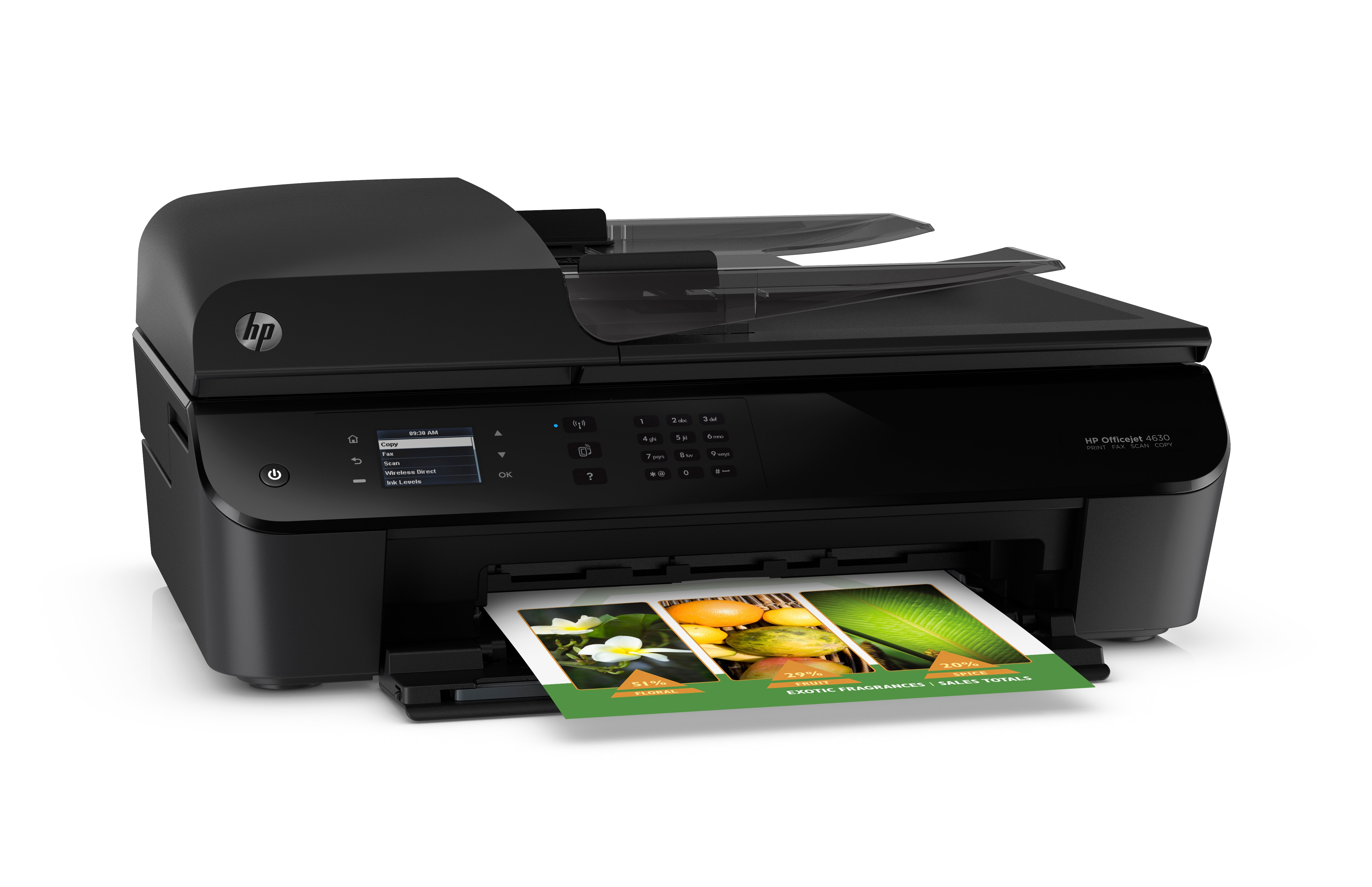 Impresora HP OfficeJet negra con salida de papel. Una página impresa muestra gráficos coloridos. Fondo blanco.