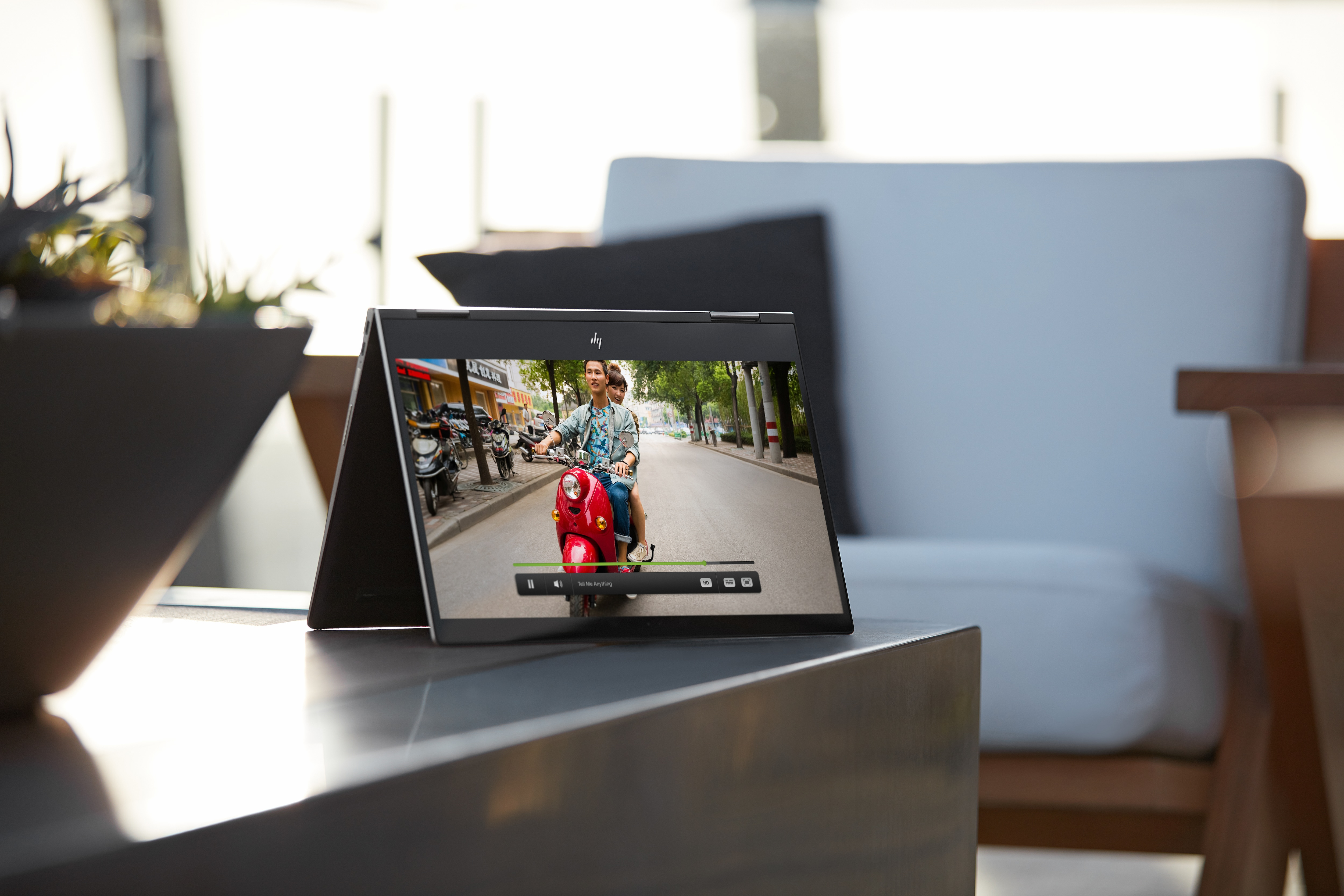 HP Spectre x360 13-ae034ng - 13,3 Zoll - Intel® Core™ i7 i7-8550U - 16 GB - 1 TB - Intel® UHD 620 - Windows 10 Home (64 Bit)
