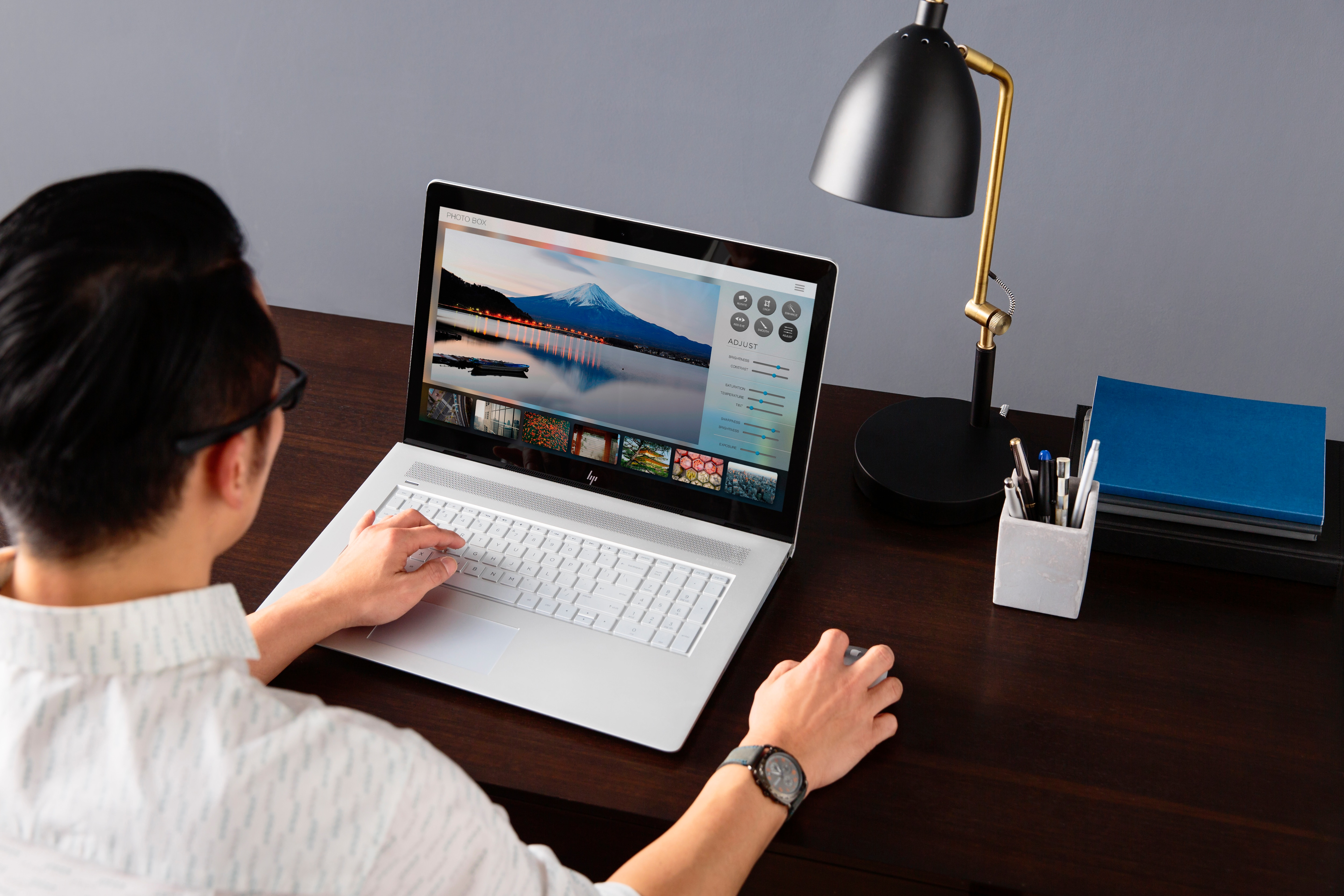 Ratón inalámbrico - HP Spectre 500, Bluetooth®, color plata, 1600 ppp